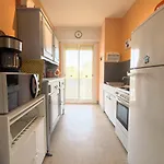 T2 Pied Dans L'eau- Vue Mer- Proche Commerces Apartamento *
